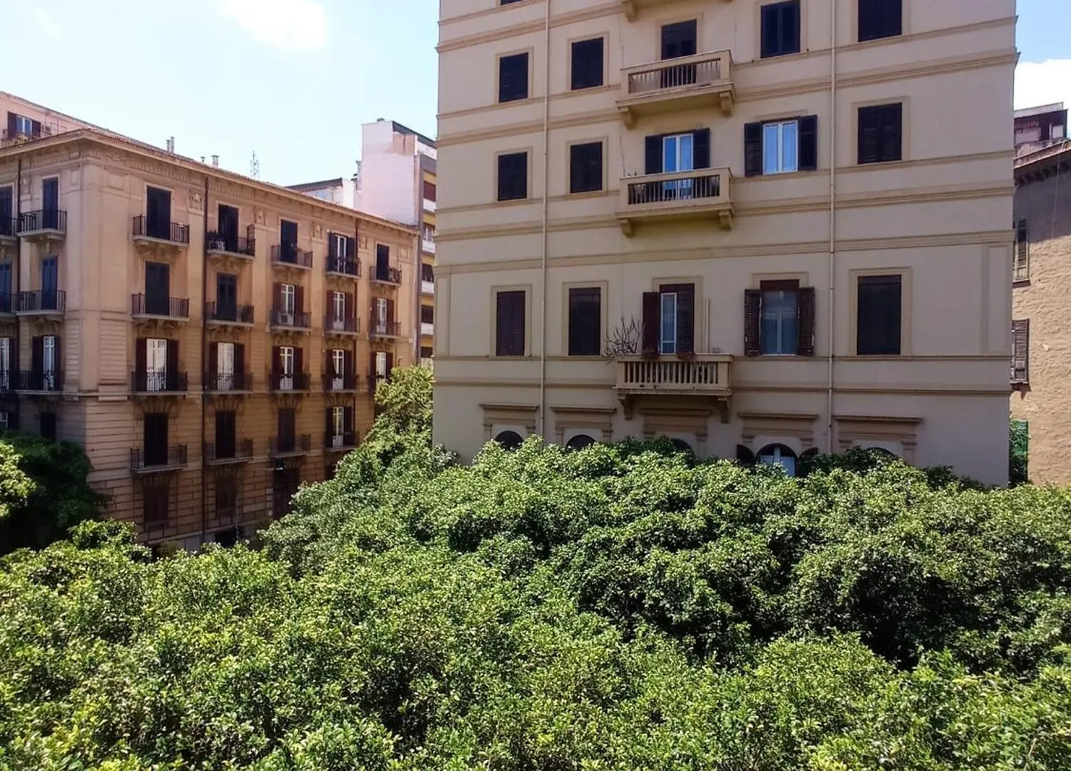 A Casa Di Amici Hostel Παλέρμο