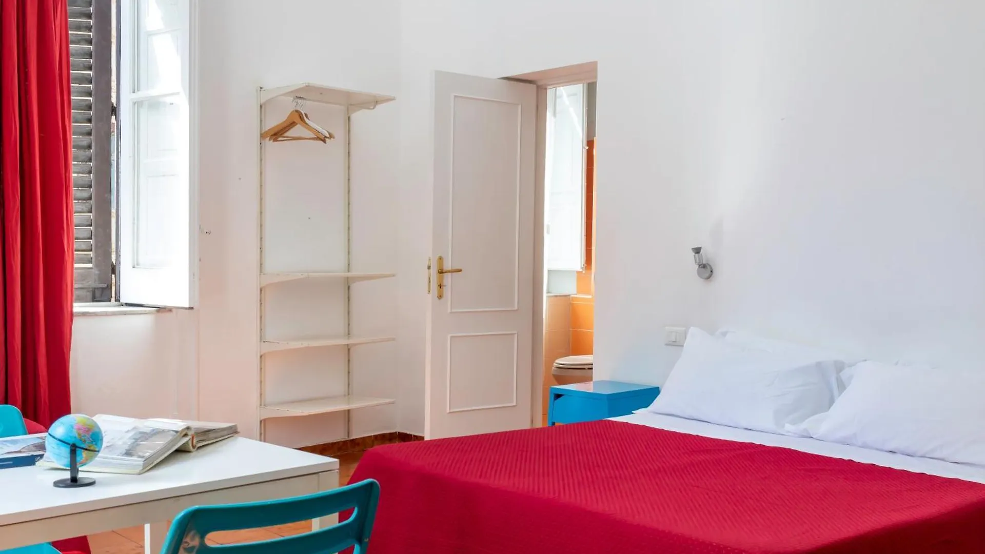 A Casa Di Amici Hostel Παλέρμο