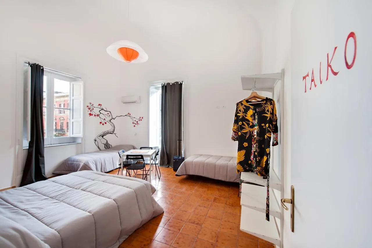A Casa Di Amici Hostel Palermo 0*,  Olaszország
